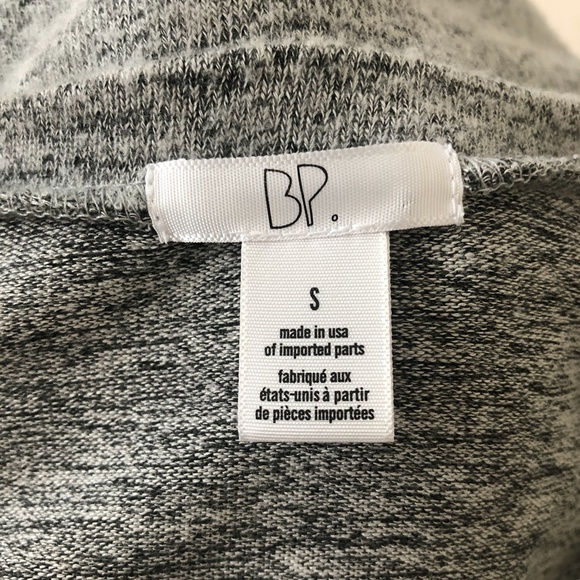 BP. Cozy V- Neck Sweater Grey Sz. Small - Picture 7 of 7
